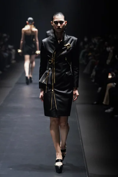 Look 6